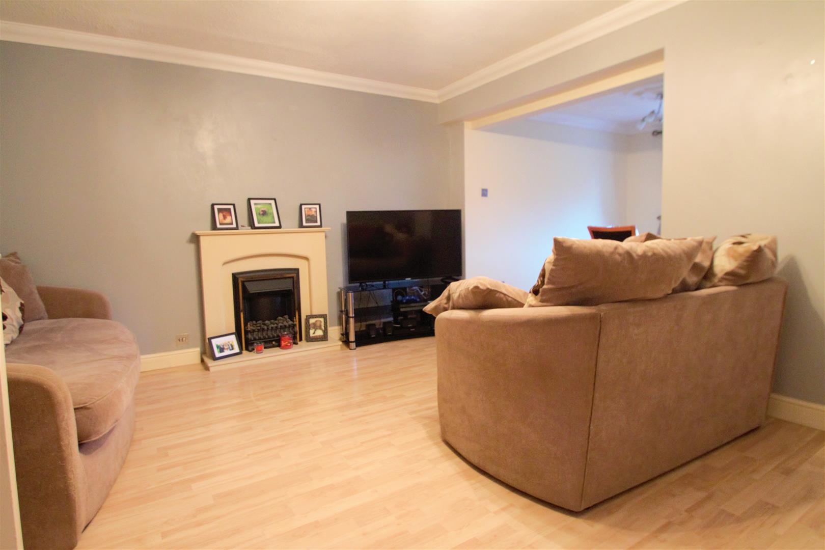 Manor Rise, Burntwood Jayman Estate Agents